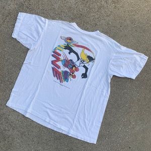 Vintage 90’s Looney Tunes Duck T Shirt